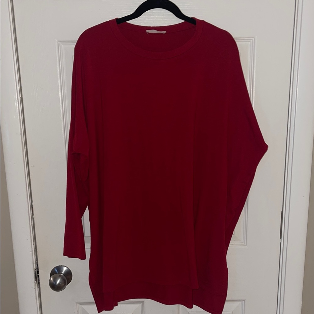 Zenana Outfitters Red Long Sleeve Hi-Lo Top with Side Slits